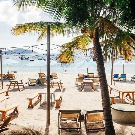 Villa Dao Hoa Vang Cam Ranh - Venuestay Екстер'єр фото
