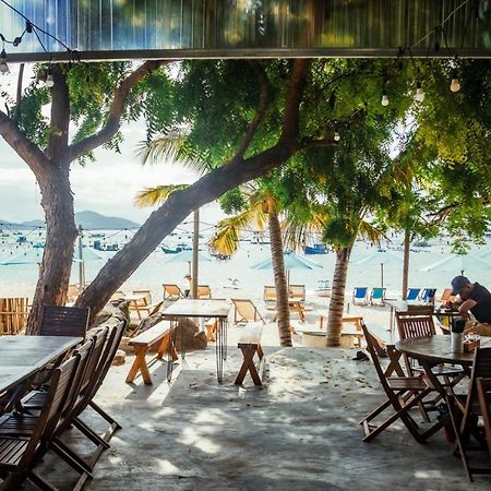 Villa Dao Hoa Vang Cam Ranh - Venuestay Екстер'єр фото