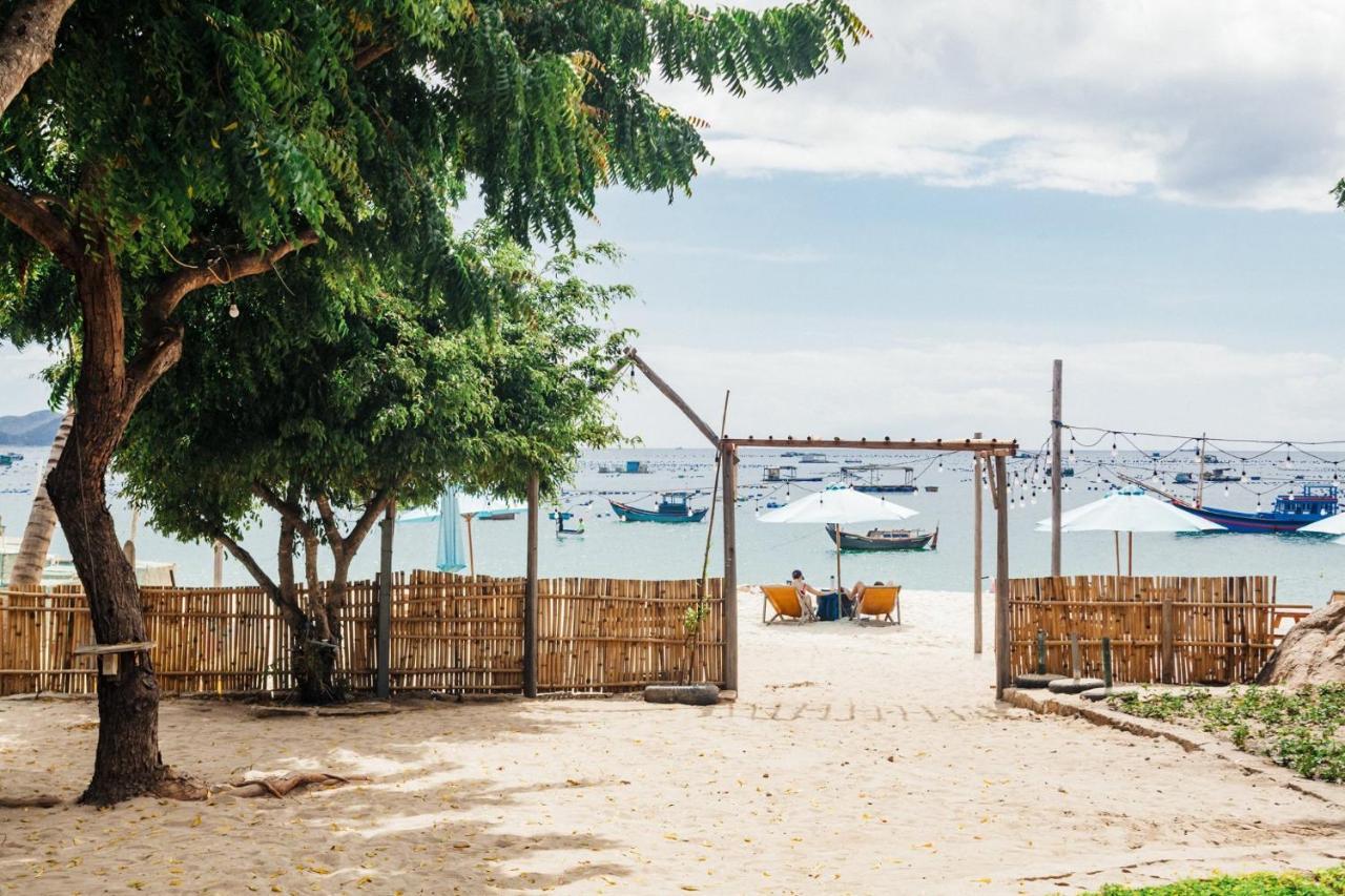 Villa Dao Hoa Vang Cam Ranh - Venuestay Екстер'єр фото