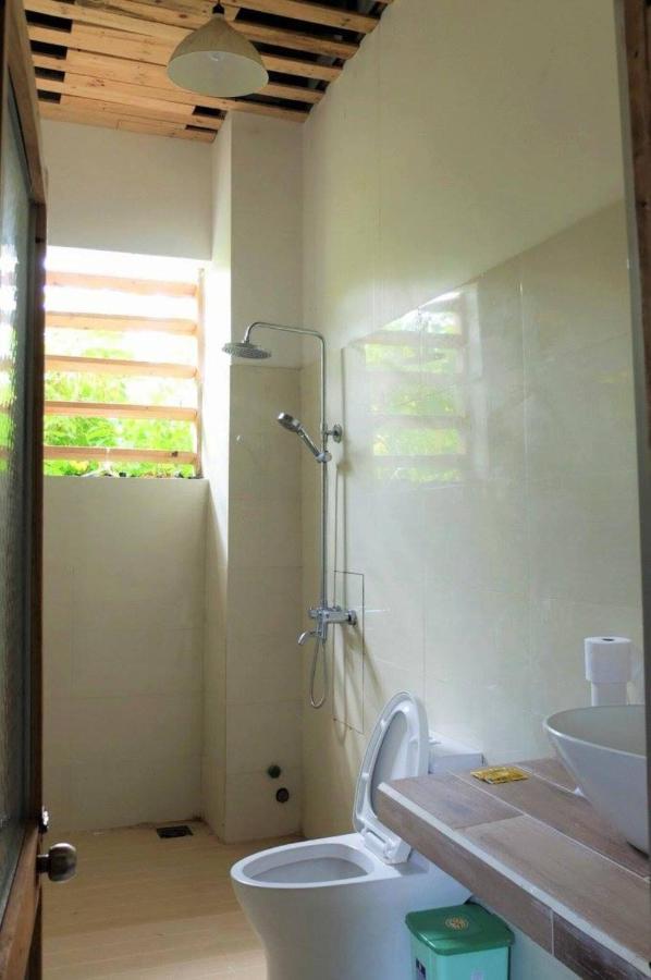 Villa Dao Hoa Vang Cam Ranh - Venuestay Екстер'єр фото